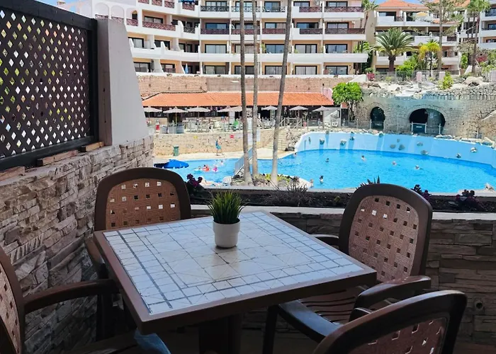 Paraiso Albatros, Beautiful Complex * 圣米格尔德阿沃纳